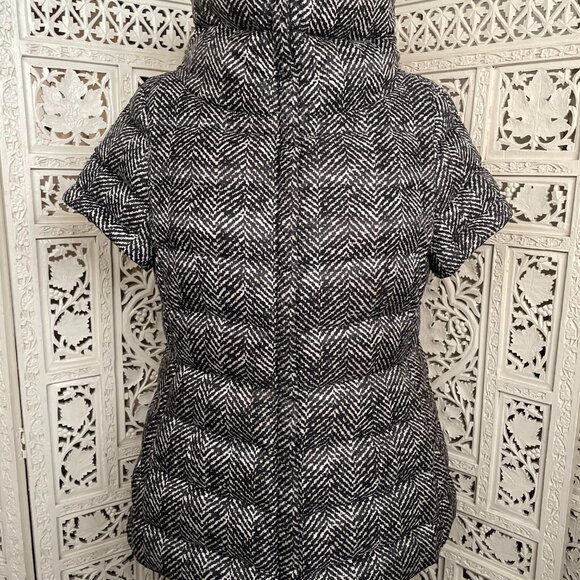 Max Mara Herringbone Puffer Jacket - Picture 12 of 13
